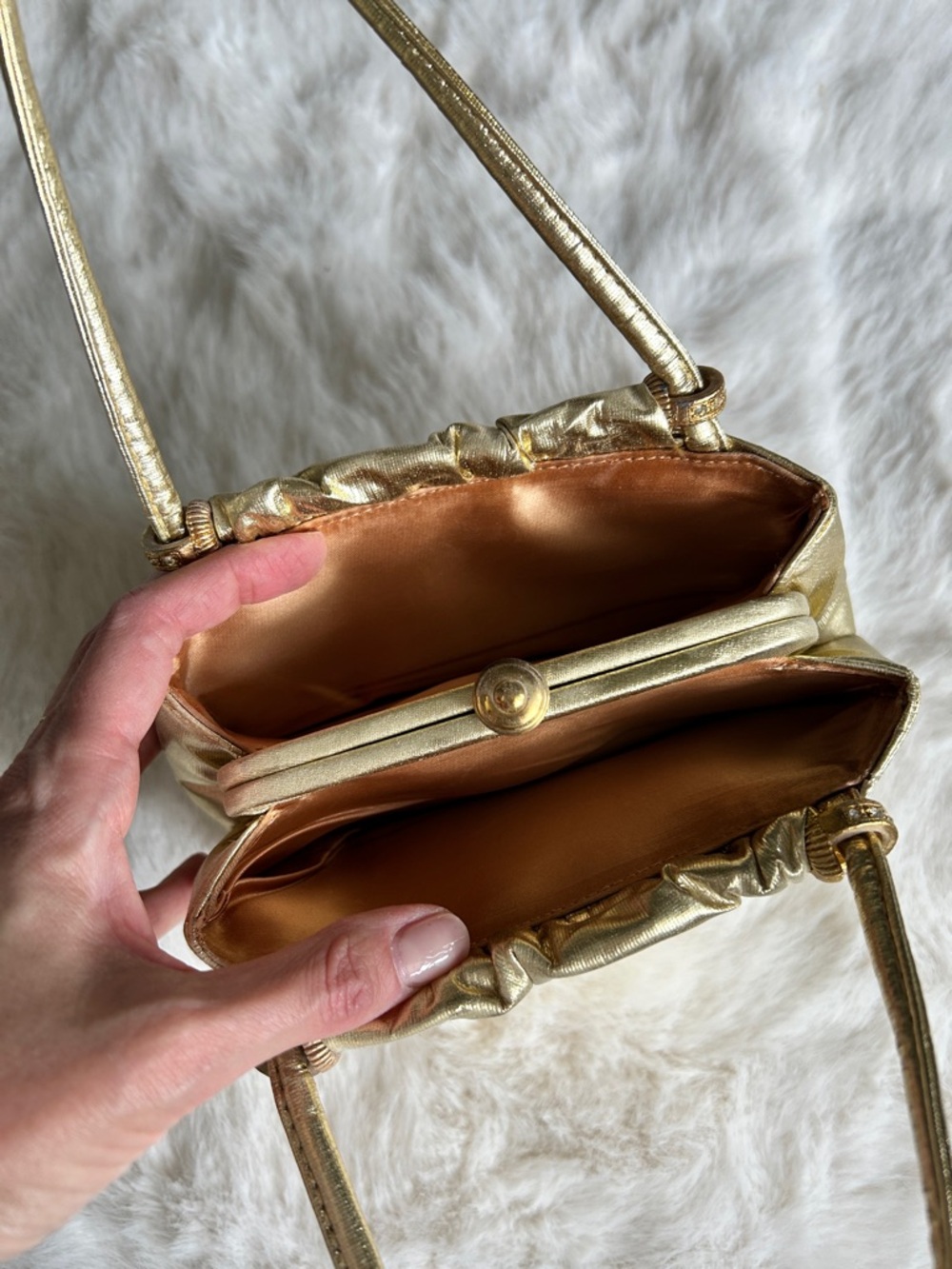 3/$20 Vintage Gold Lamé Evening Bag - Picture 3 of 7